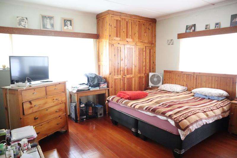 3 Bedroom Property for Sale in Bergzicht Western Cape